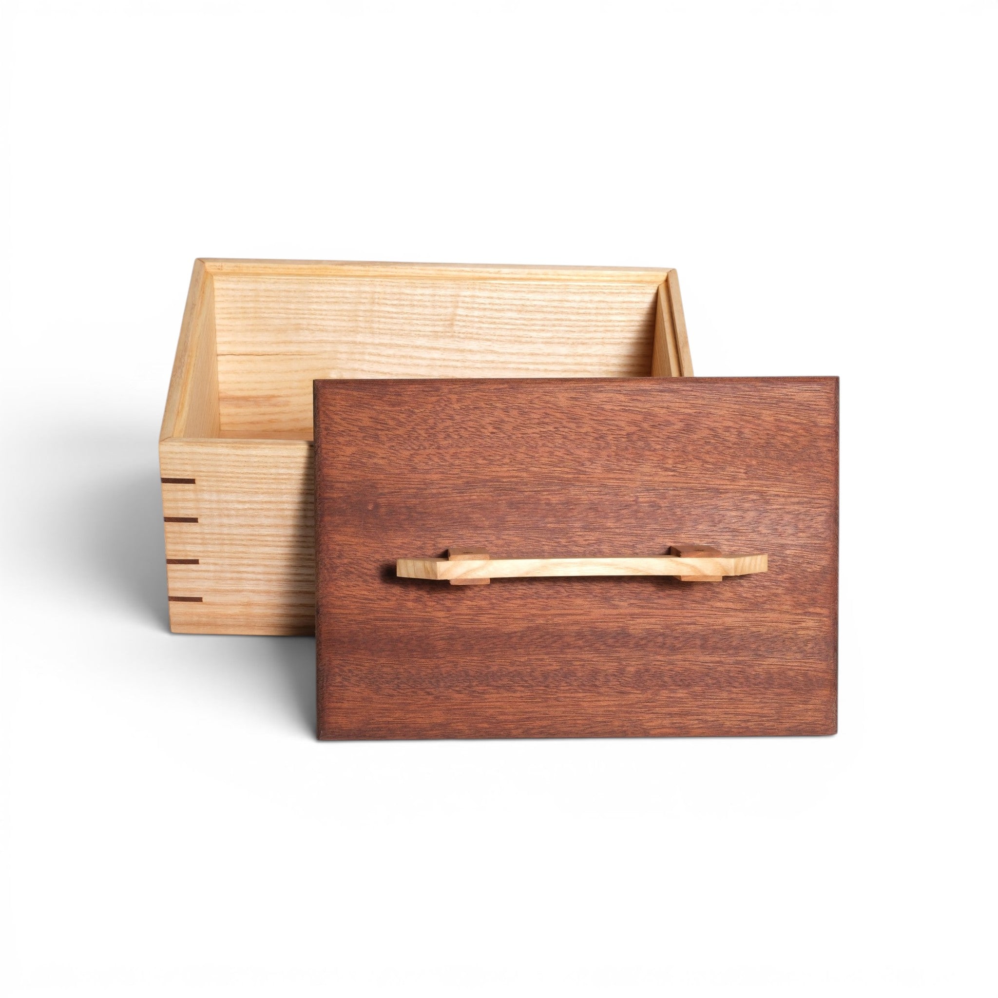 Storage Box with Lift Lid I