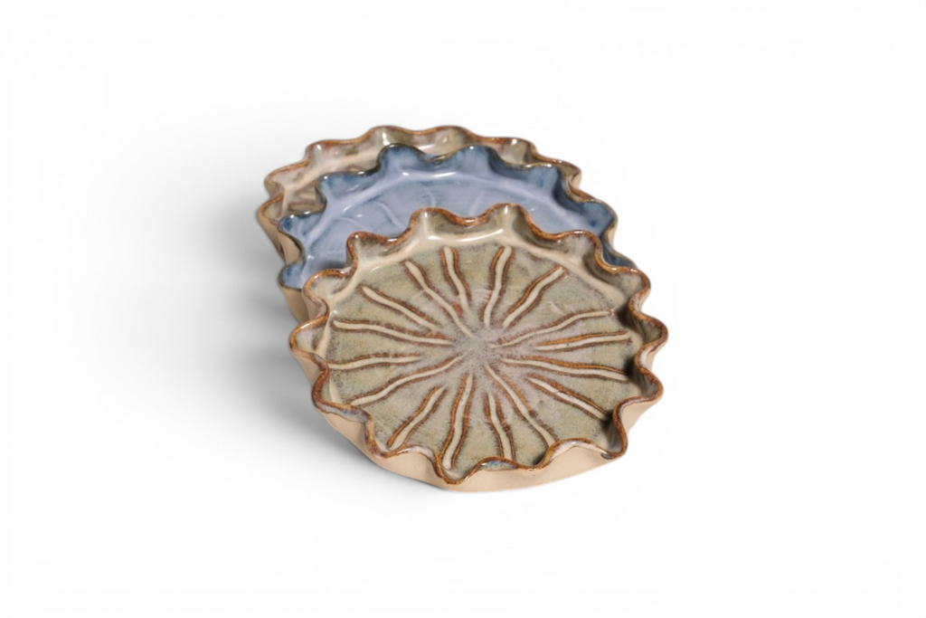 Wavy Plate II