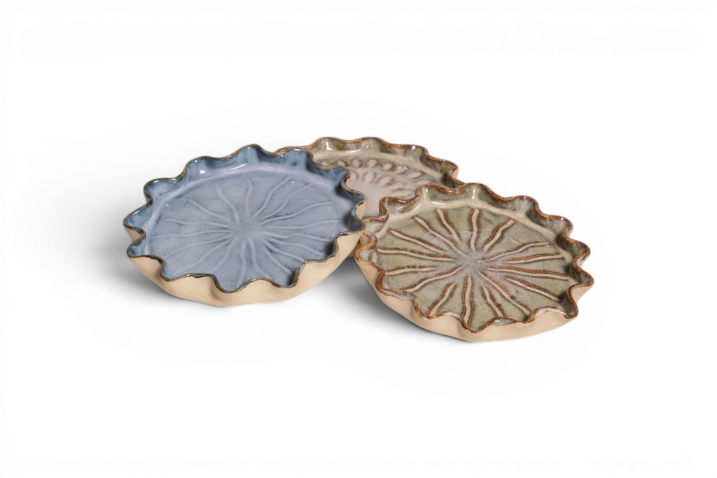 Wavy Plate II